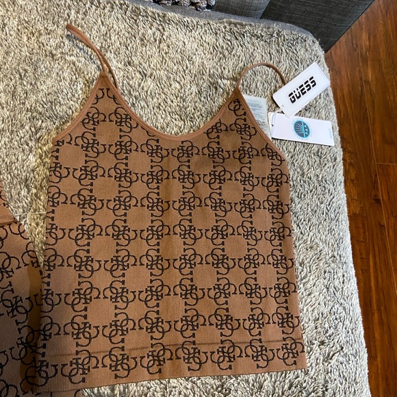Guess logo Della matching set body contour Biker shorts and Tank top XS - Picture 3 of 3